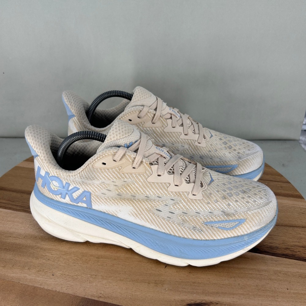 Hoka One One Clifton 9 Womens Road Running Shoes Oat Milk Blue Cushion Size 10 B
